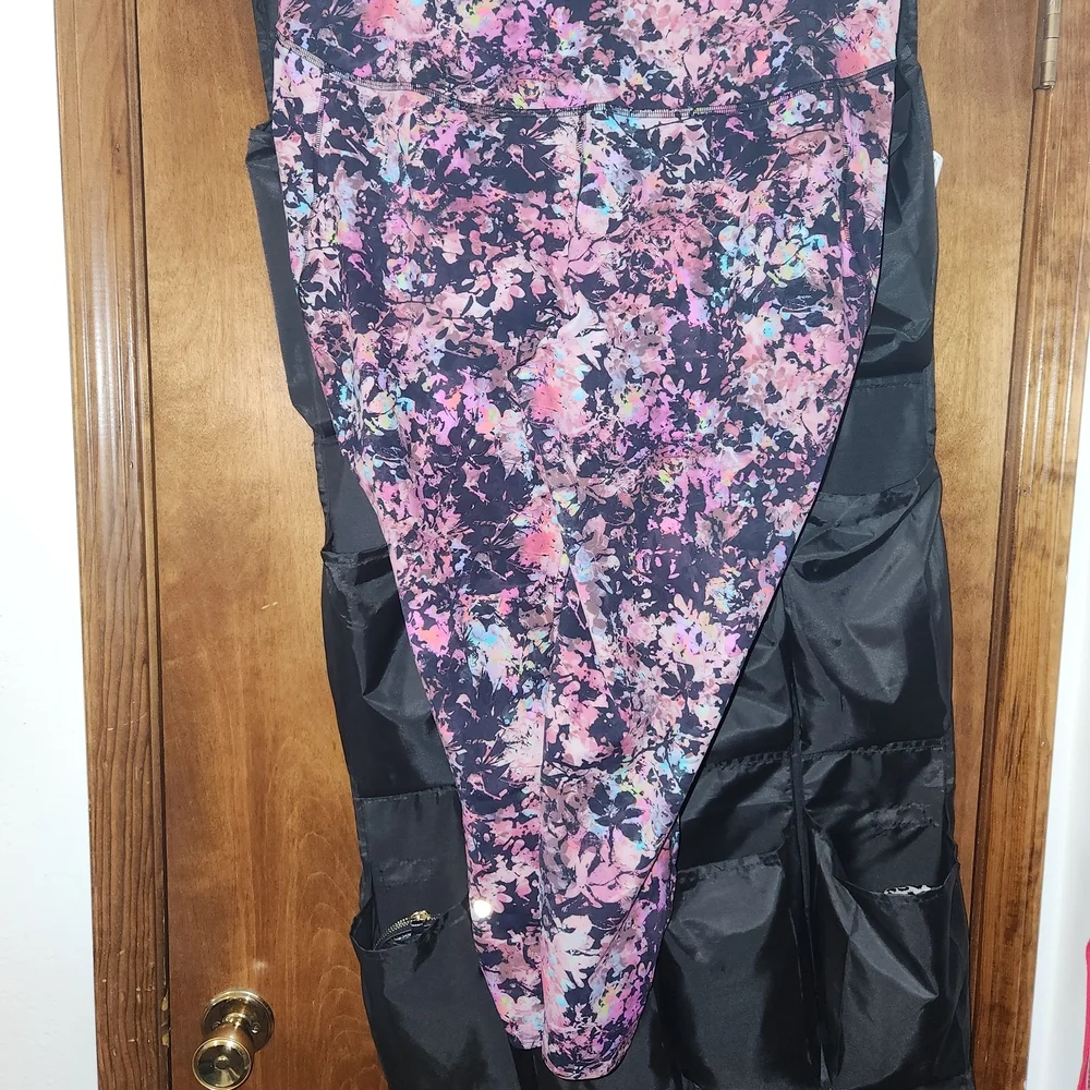lululemon athletica Multicolor Purple & Pink Floral Print Leggings